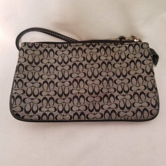 Coach signature print wristlet - Picture 3 of 6